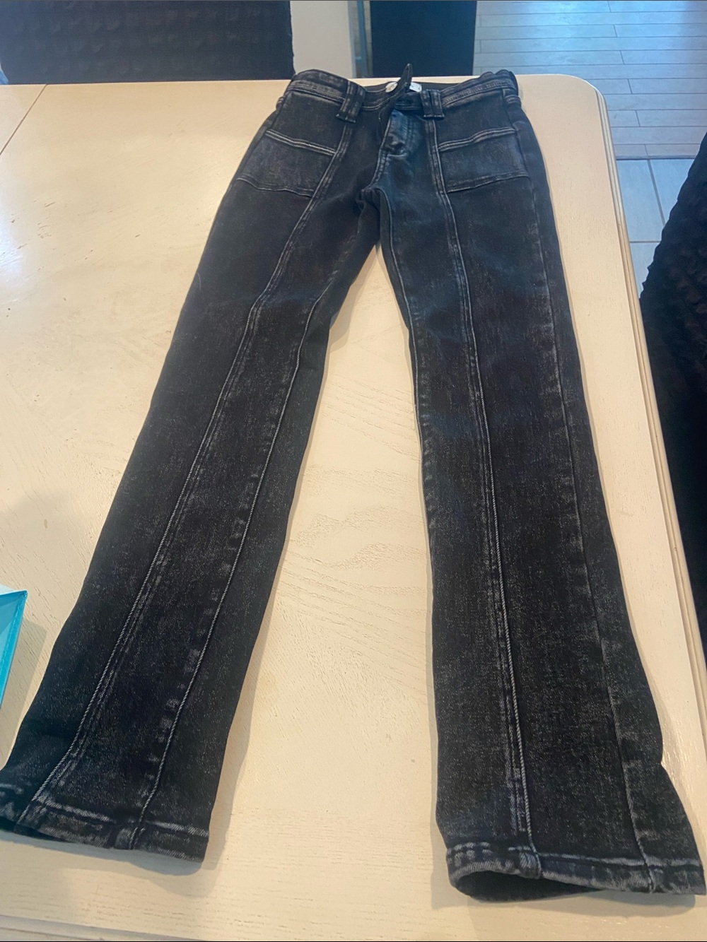 Womens Black High-Rise Straight Jeans